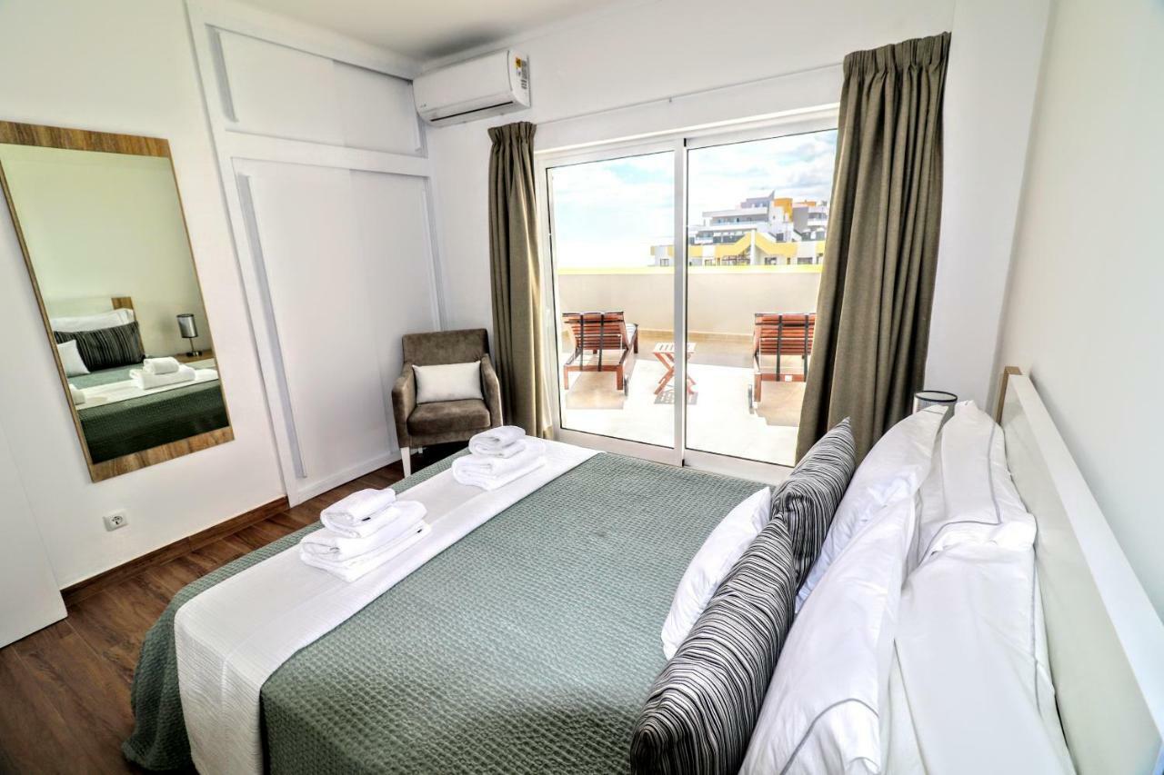 By The Sea - Sea View Torres Apartment Portimão Exterior foto