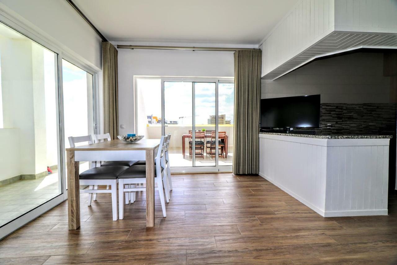 By The Sea - Sea View Torres Apartment Portimão Exterior foto